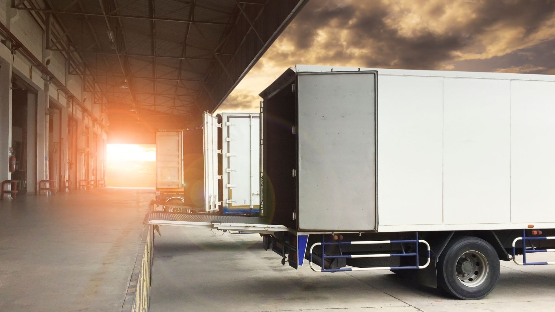 KB accident with a big rig may be fault of cargo loaders